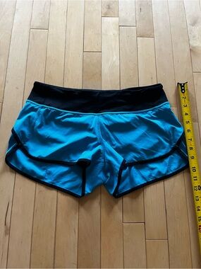 lululemon athletica Snorkel Blue Speed Shorts with Black Waistband